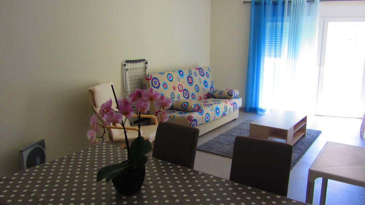 Apartamentos Patio Da Aldeia Armação de Pêra Екстериор снимка